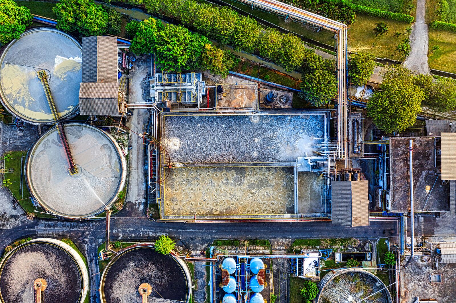 Vista aérea de planta de tratamiento de aguas (PTAS)
